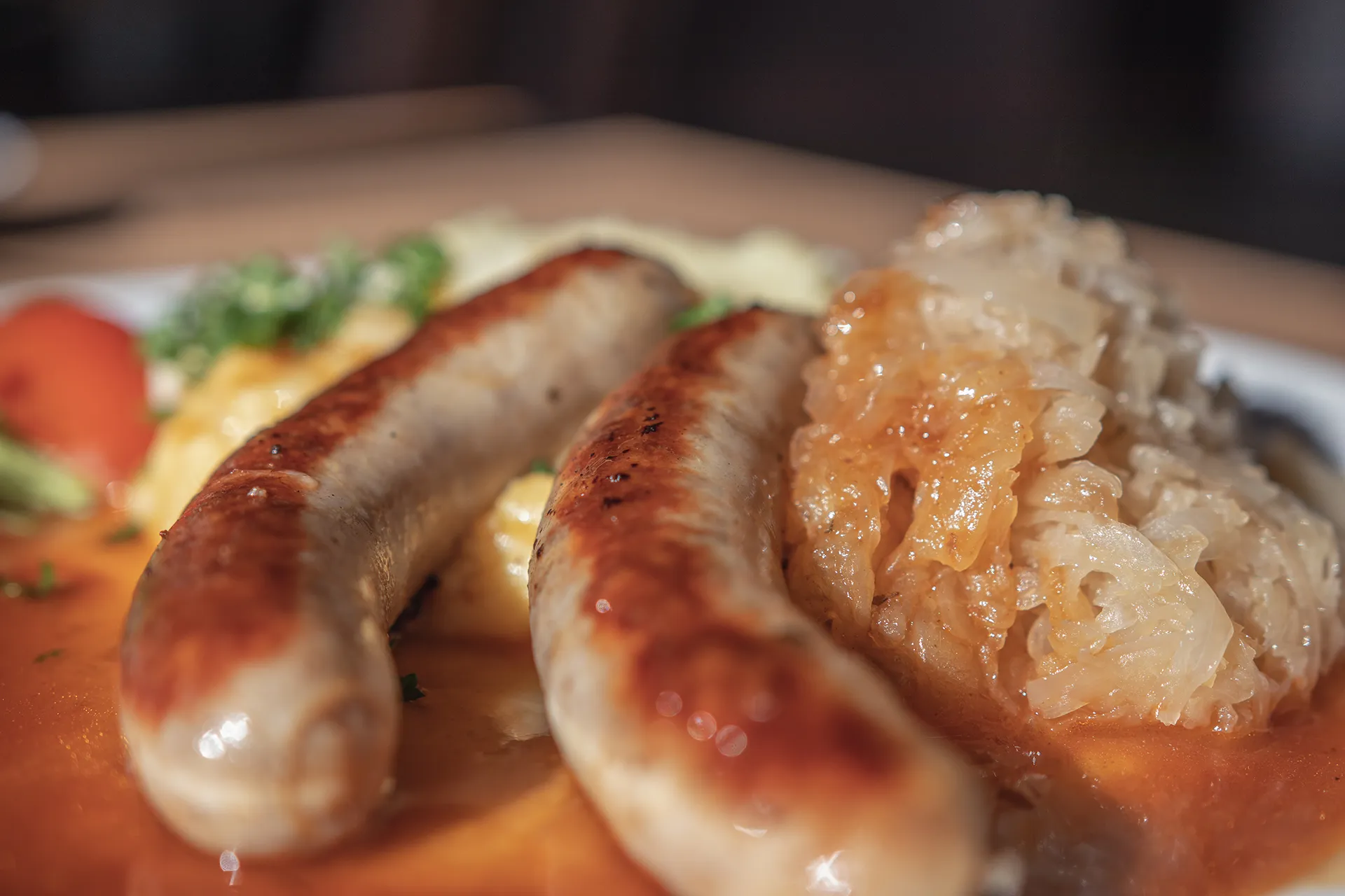 bratwurst-restaurant-raststaette-ramstein-autohof